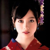 Hashimoto Kanna: Người đẹp không sợ bị "dìm hàng" của điện ảnh Nhật